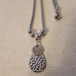 "Beautiful Butterfly" Charm & Pendant Necklace *